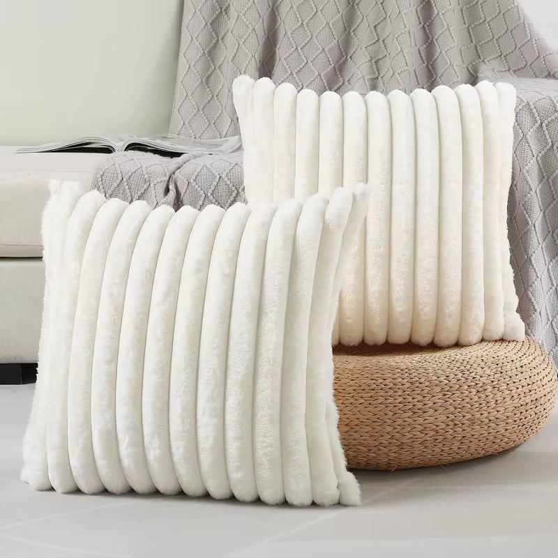 Almohada decorativa rabbit tail sintetica